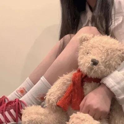 窥机警探侦查事件